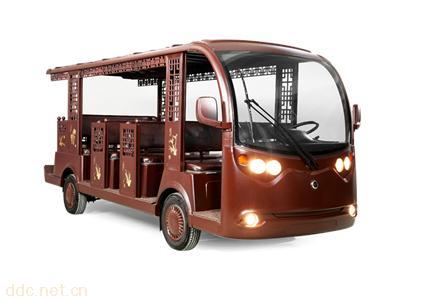  14座仿古型电动观光车